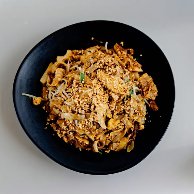 Sautéed noodles.