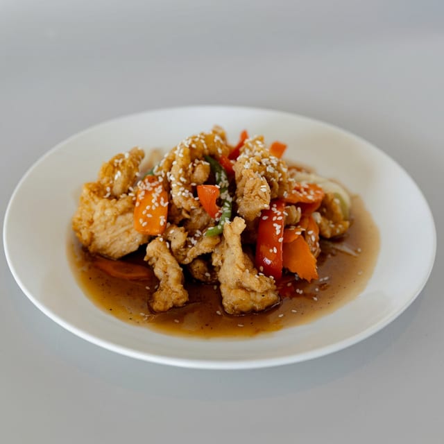 SESAME CHICKEN.